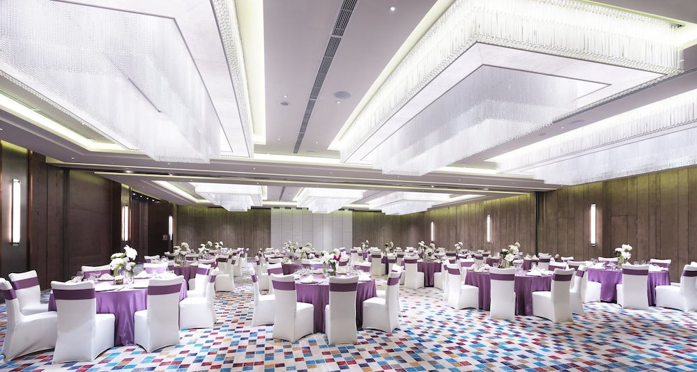 ALOFT DALIAN 36/37
