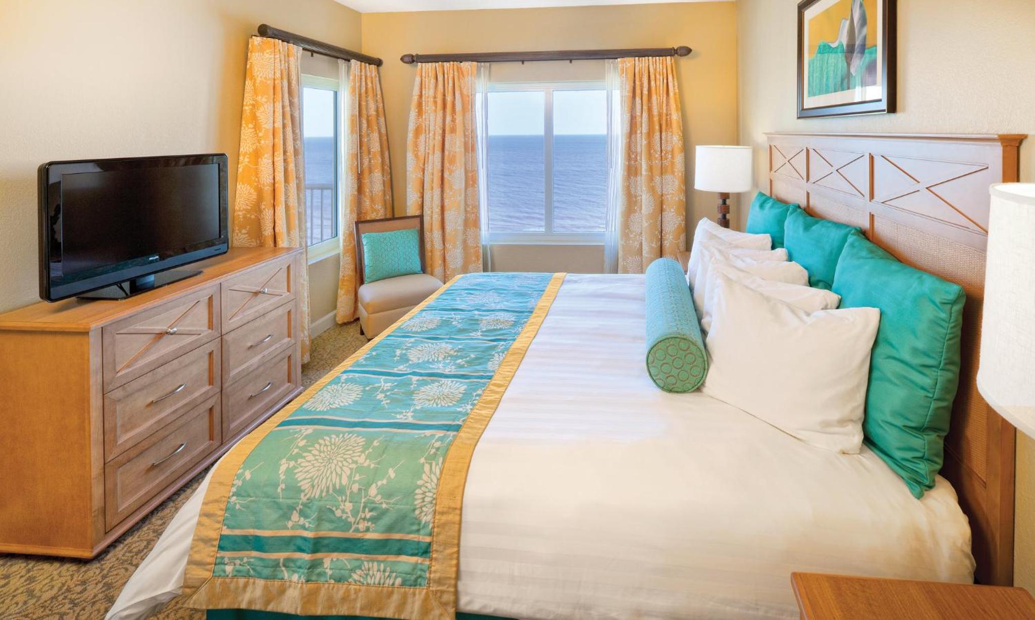 1 BEDROOM, SUITE