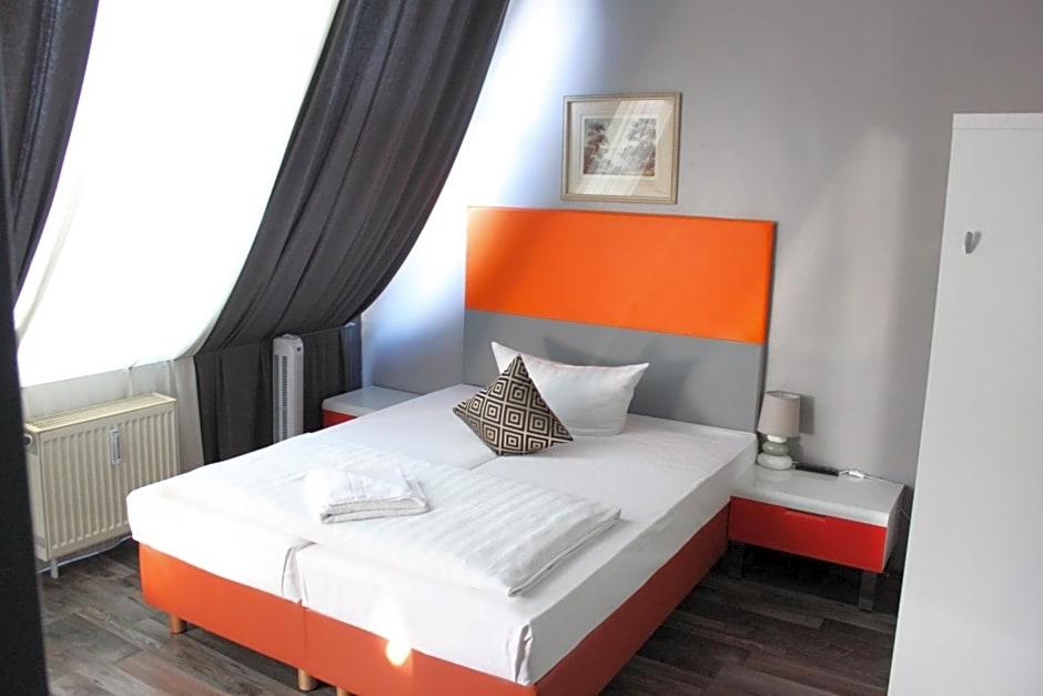 Arena Inn Hotel 11/40