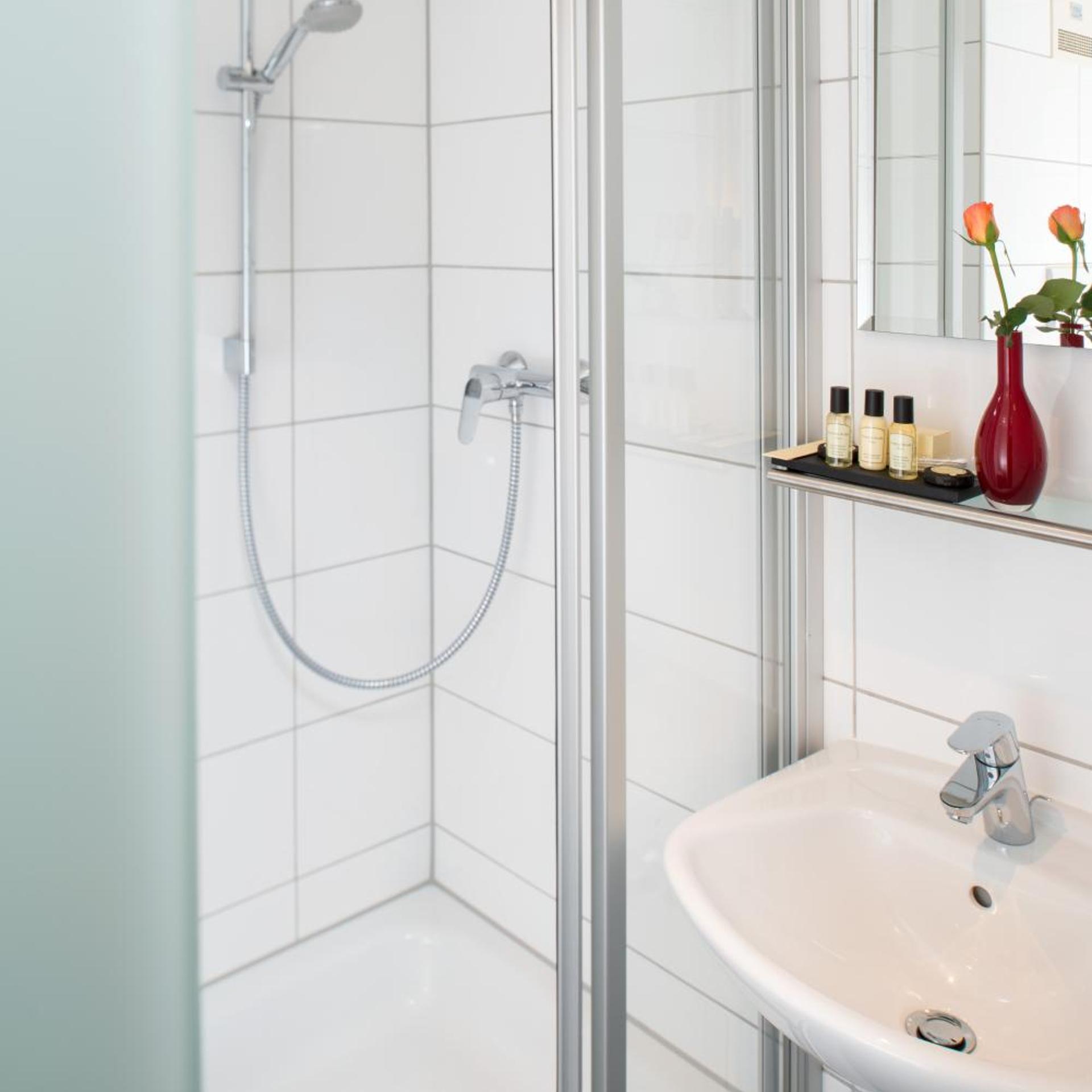غرفة كومفورت رباعية بسرير فردي، Hotel Munich City 5/6