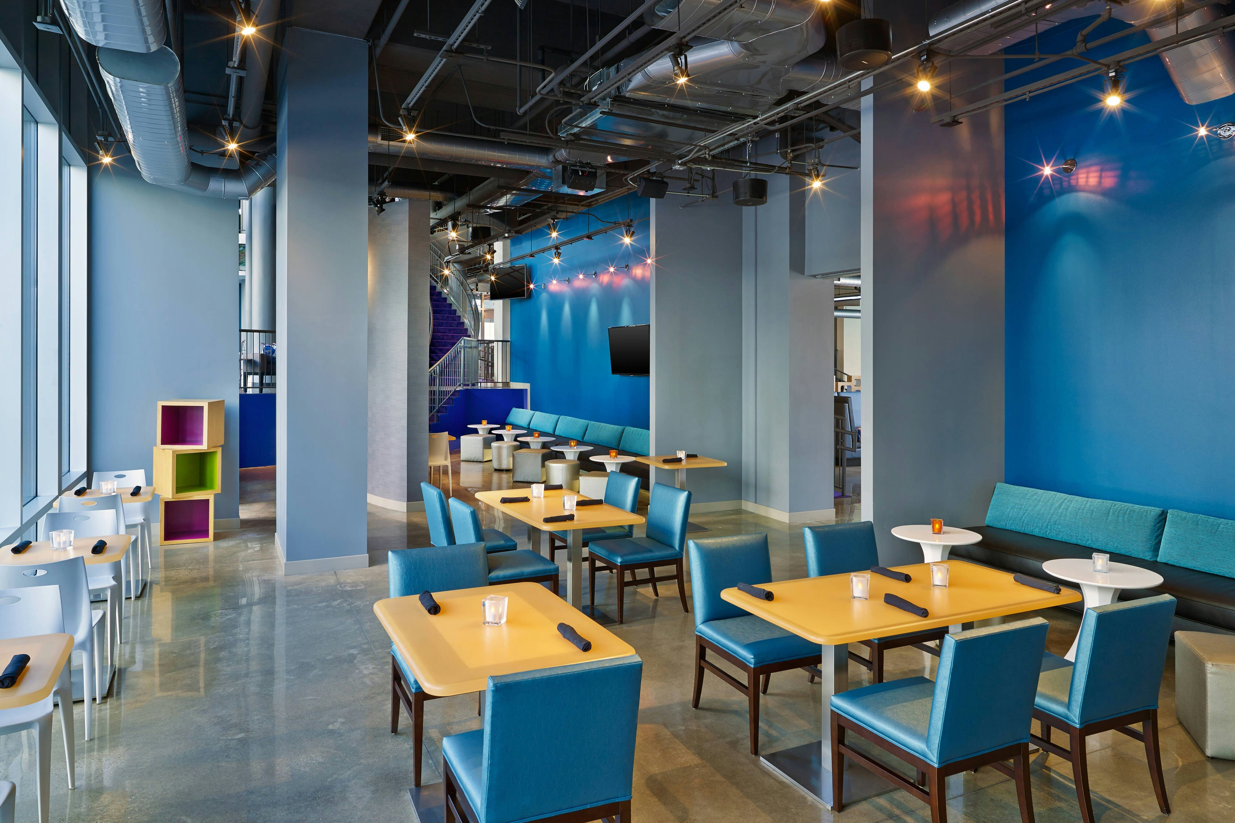 Aloft Oklahoma City Downtown - Bricktown 27/42