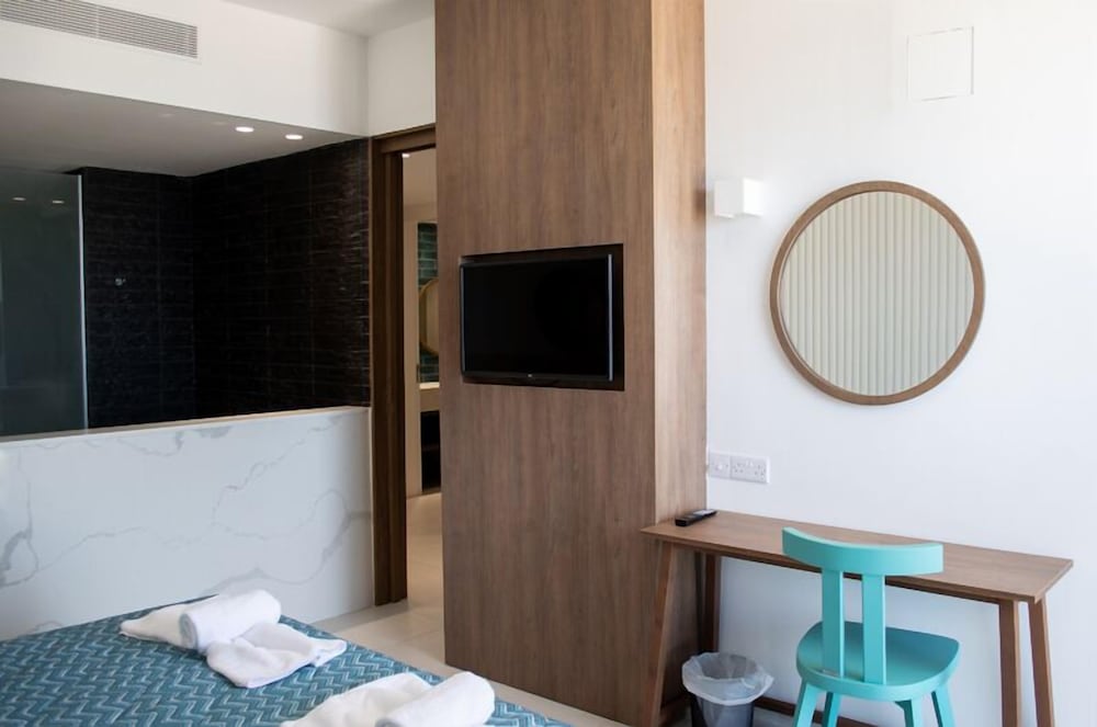 Mandali Hotel 23/39