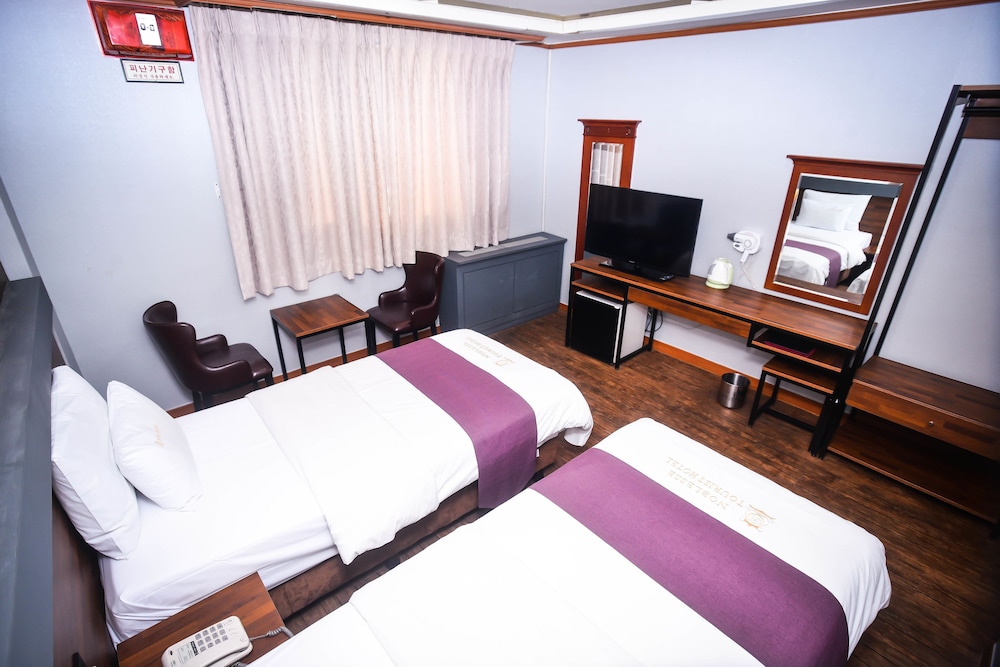 STANDARD, TWIN BEDS