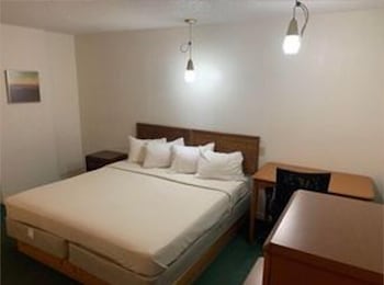 Sawmill Inn 7/33