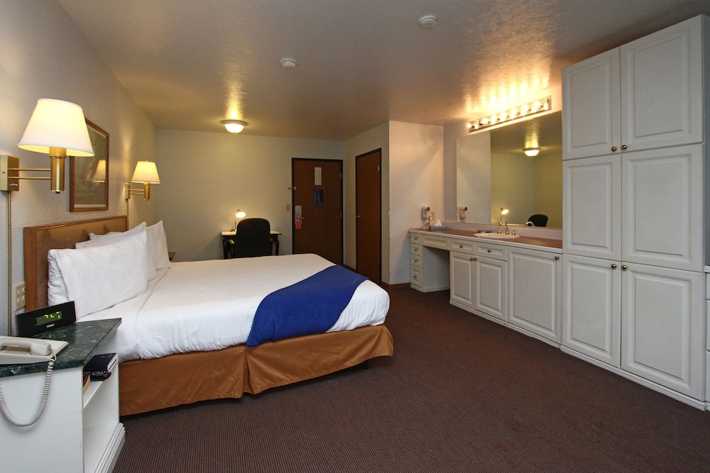 New Victorian Inn Norfolk 23/77