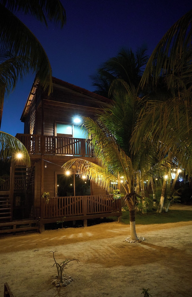 COCONUT BY OOL HOTELS 3/43