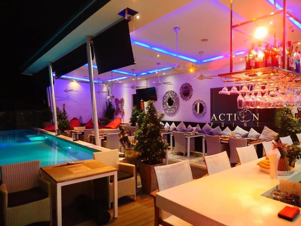 Action Point Fitness Resort 29/34