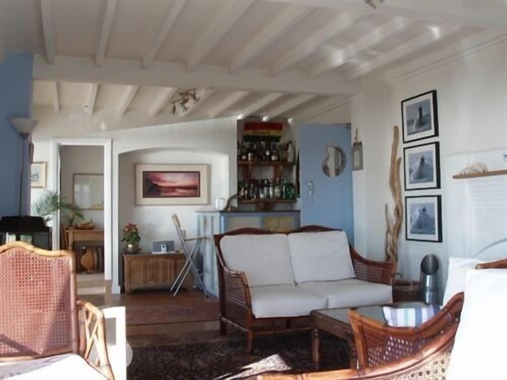 Blue Bay House 15/20