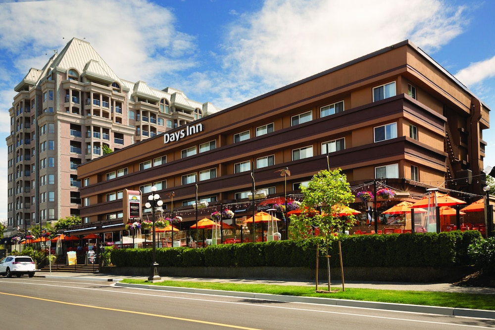Days Inn by Wyndham Victoria On The Harbour 3/38