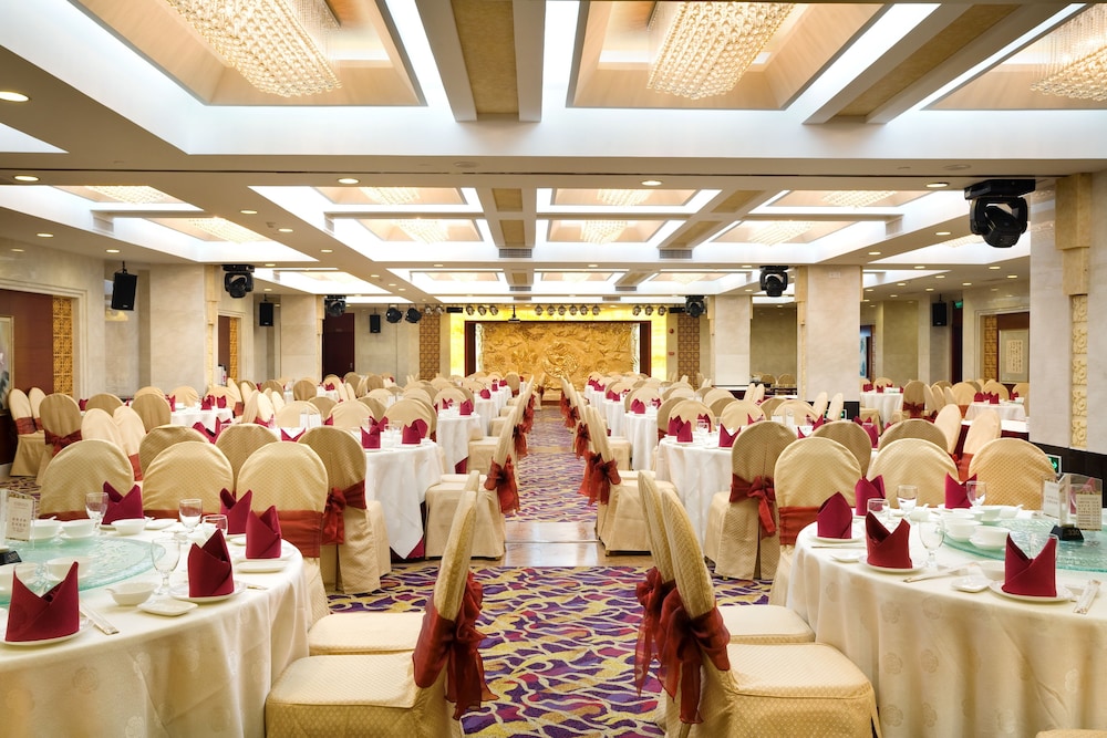 Yanling Hotel 43/50