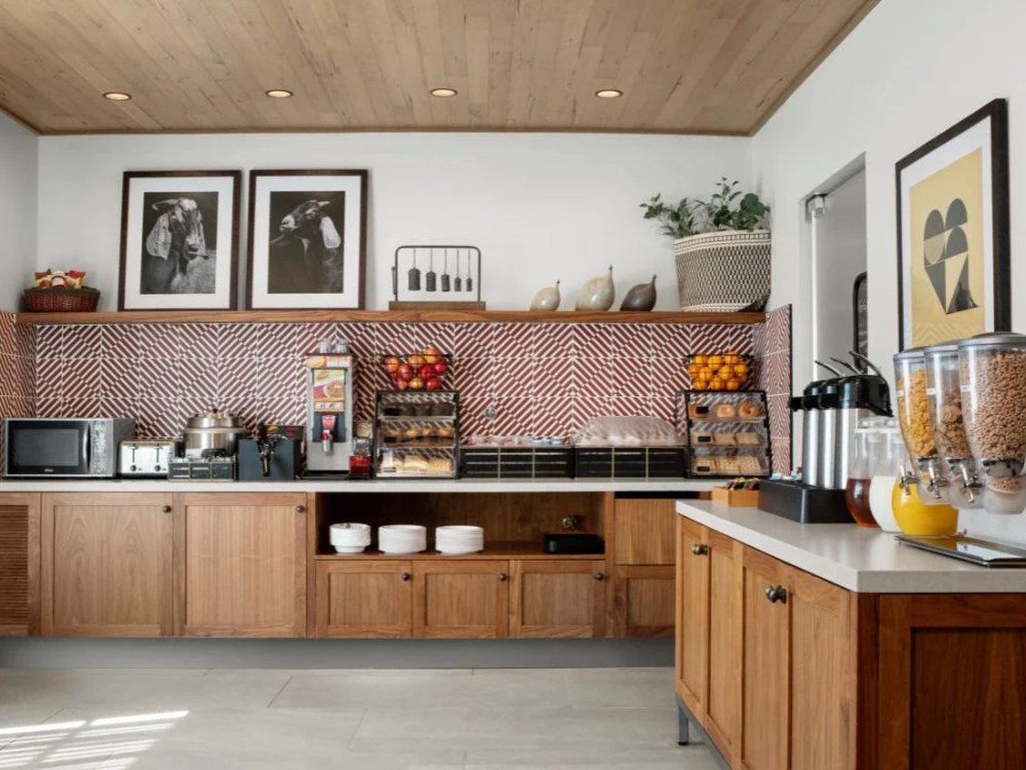 Napa Winery Inn 30/35