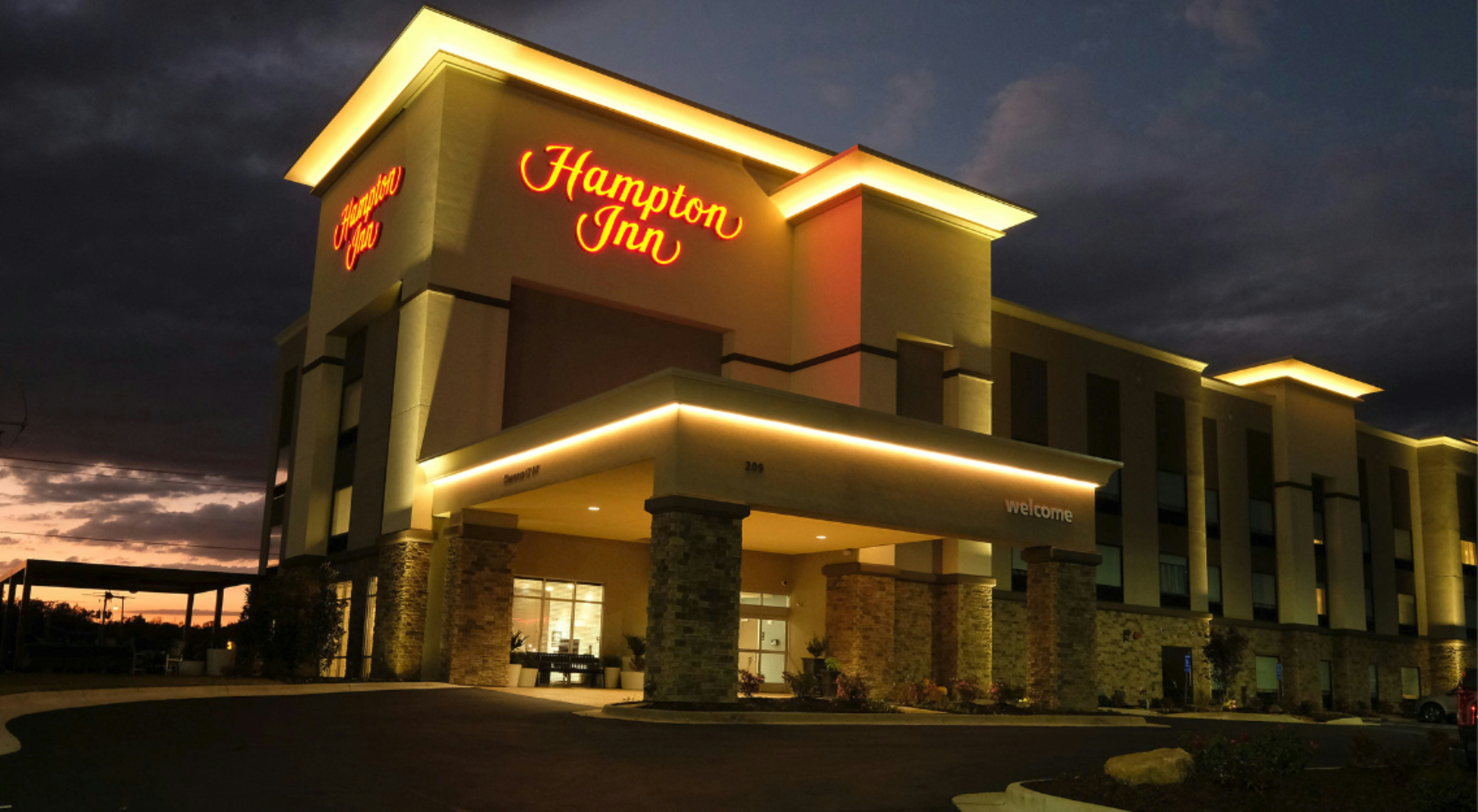 Hampton Inn Searcy 1/17