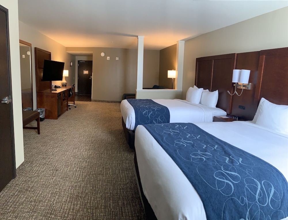 Comfort Suites Daytona Beach-Speedway 9/35