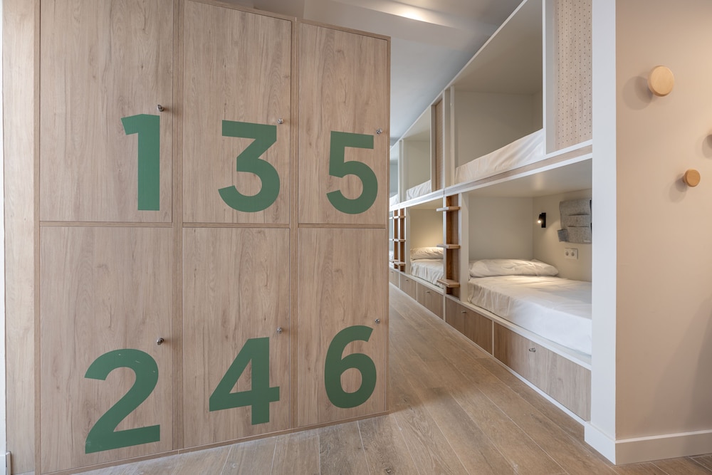 Libere Cordoba Patio Santa Marta 24/45