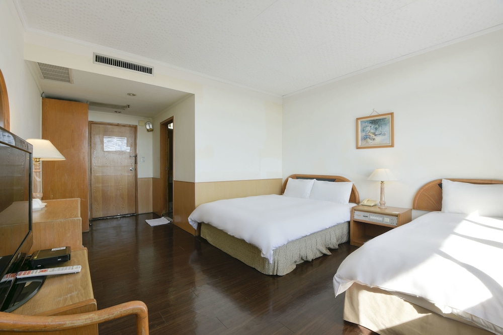 Back Home Hotel 20/50