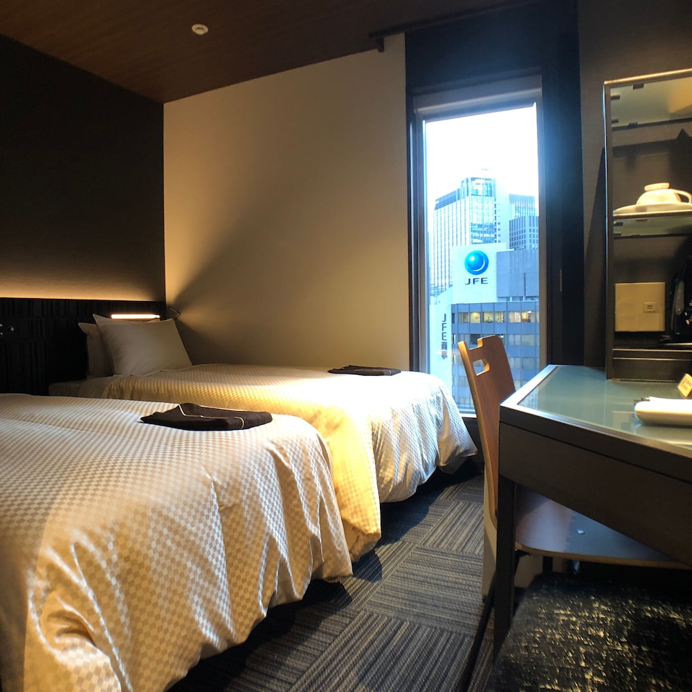 J Hotel Tokyo GEO 4/17