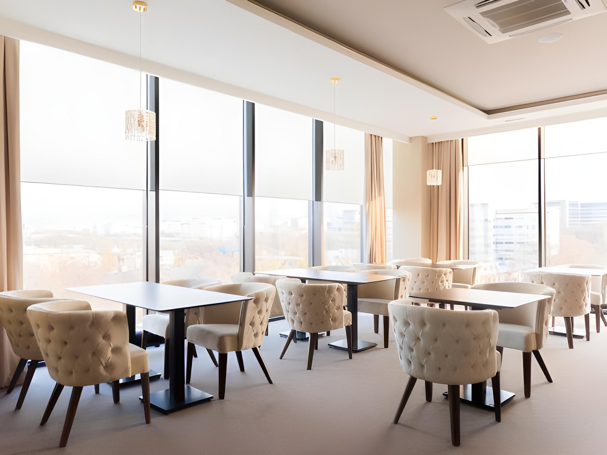 Resident City Hotel 48/61