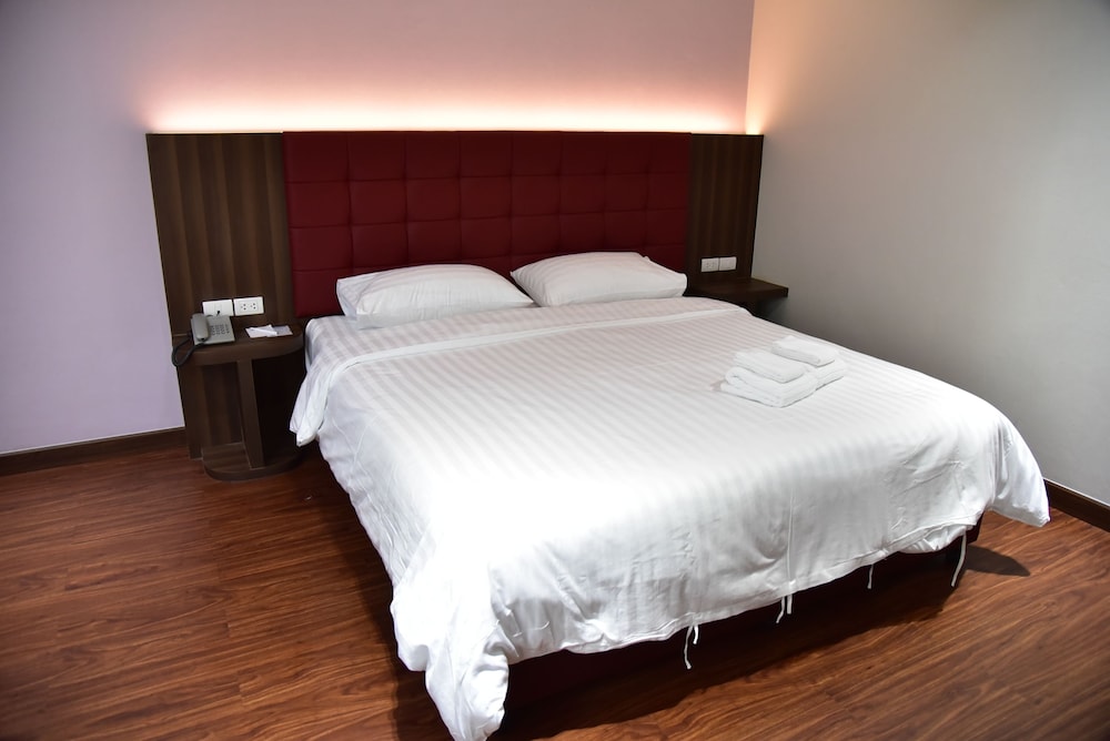Grand Pink Hotel Hat Yai 22/49