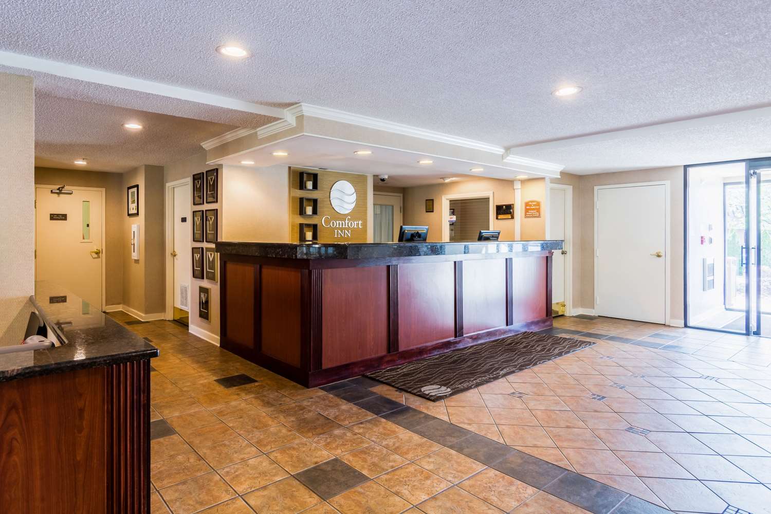 Fairfield by Marriott Inn & Suites Clinton 3/43