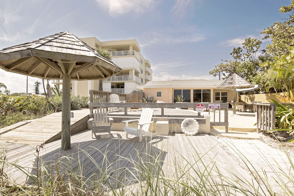 Coco Sands Beachside Cottages 3/63