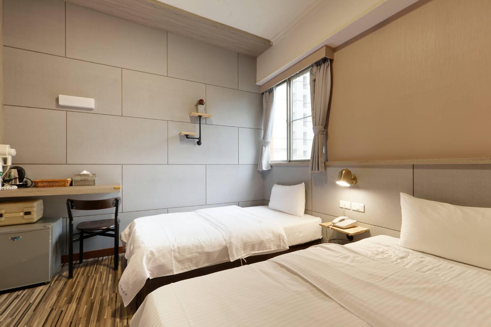 Renovated, Twin Beds