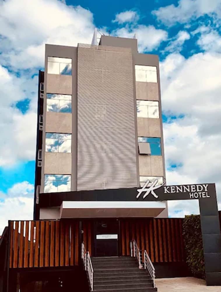 HOTEL KENNEDY 1/51