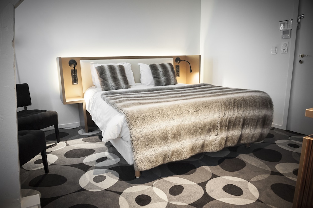 Qualys-Hotel Auberge du Forgeron 37/64