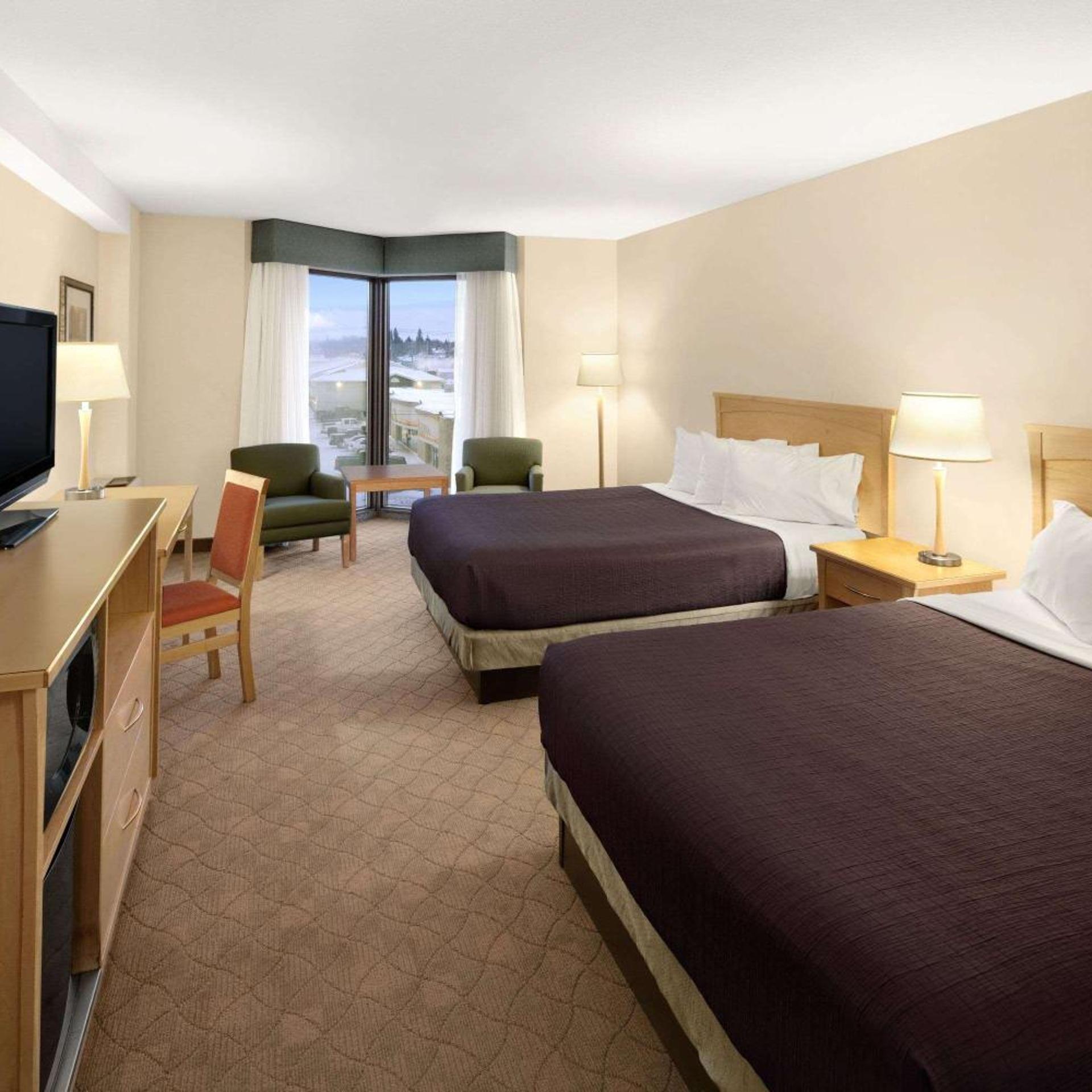 Standard, Queen Bed, Tower Wing