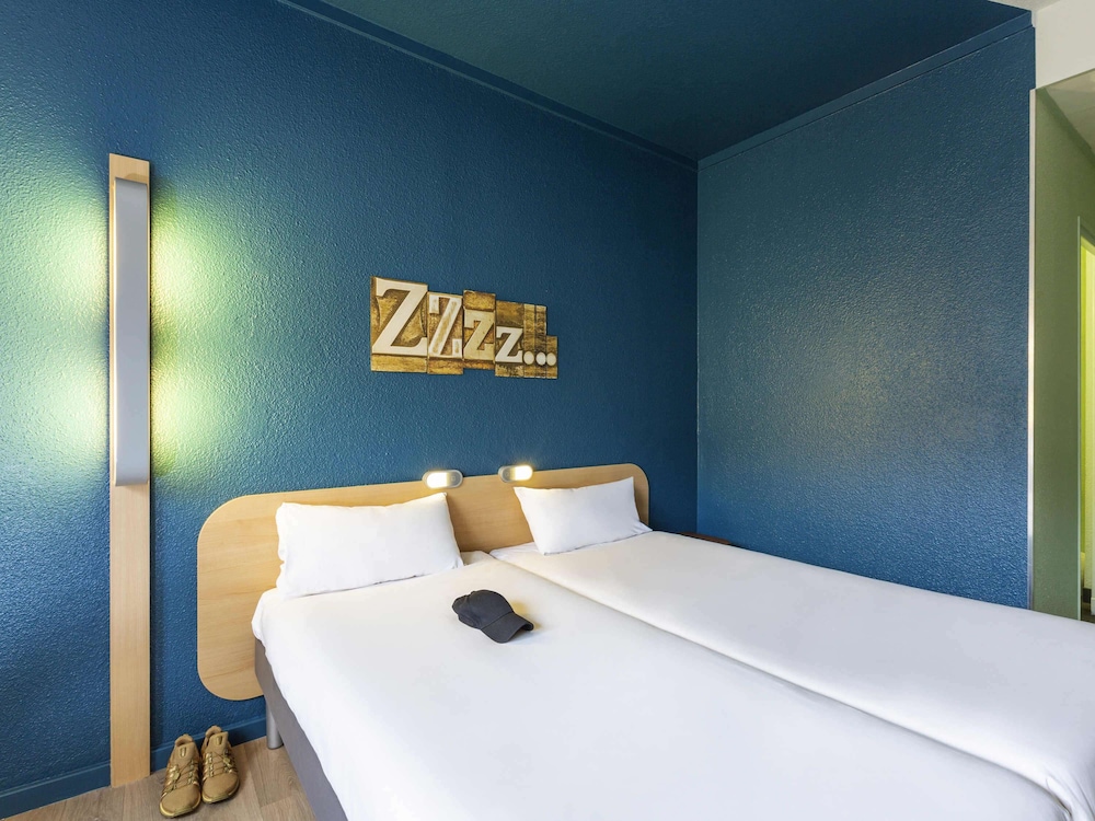 IBIS BUDGET PARIS PORTE DE PANTIN 20/64