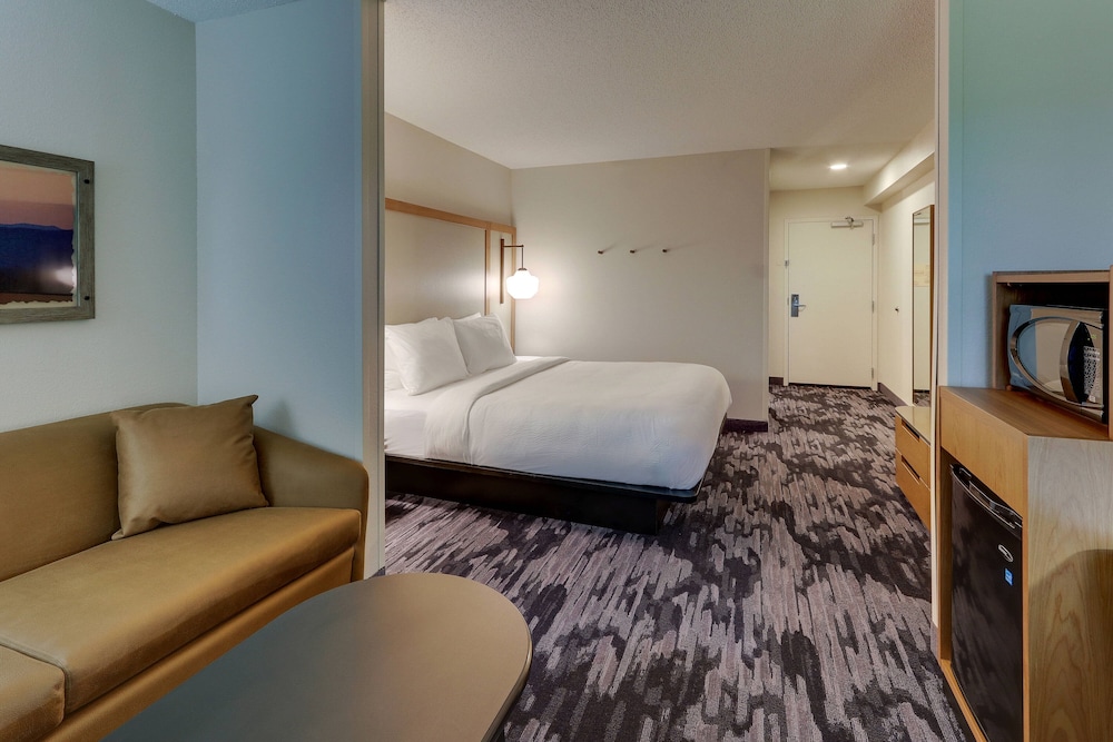Fairfield Inn & Suites by Marriott Southport 18/45