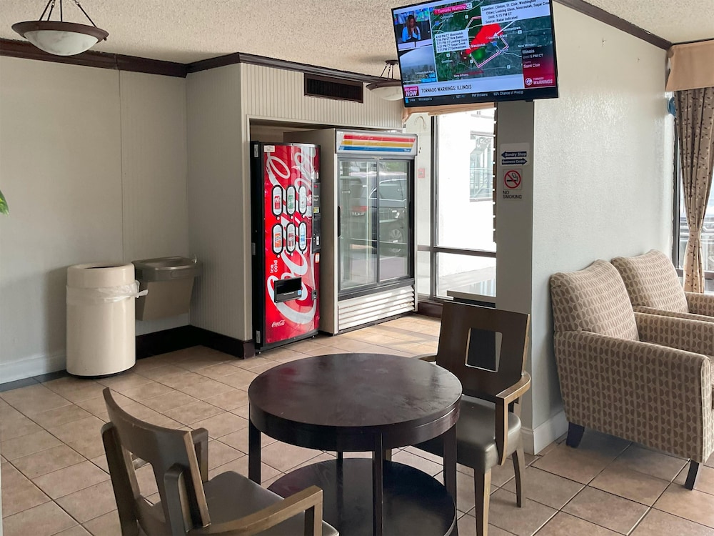 Hotel Baton Rouge Mid City 32/55