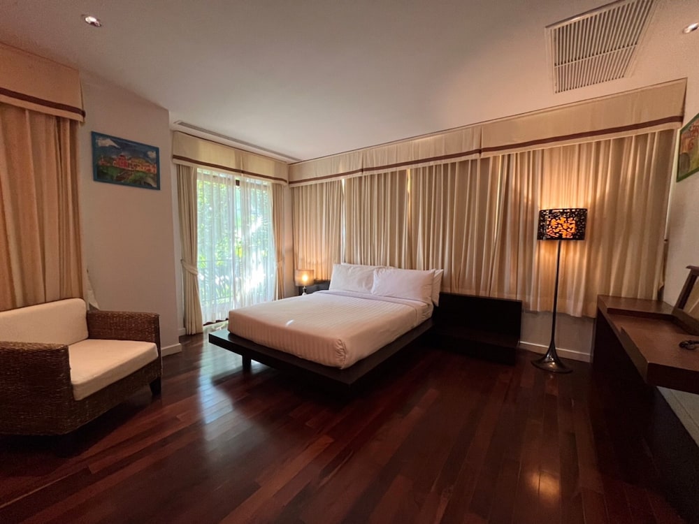 Amatapura Beach Villa 10 23/51