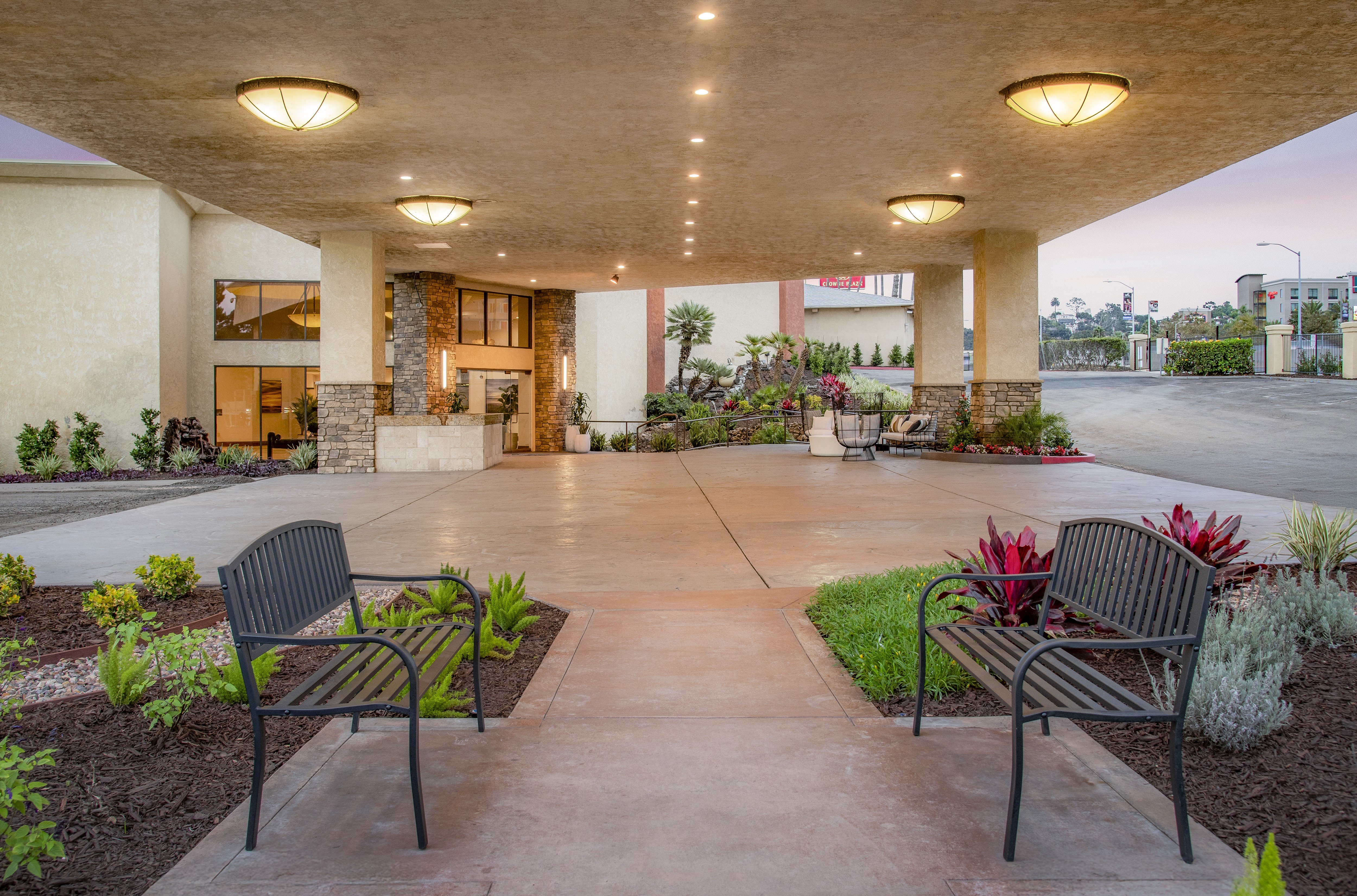 Crowne Plaza San Diego Mission Valley 15/50
