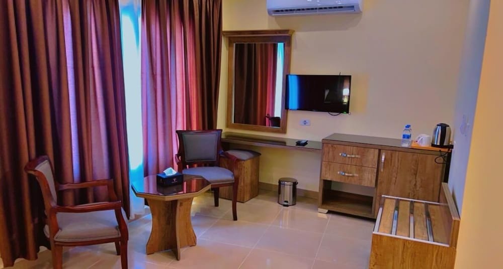 Shaqilath Hotel 29/47