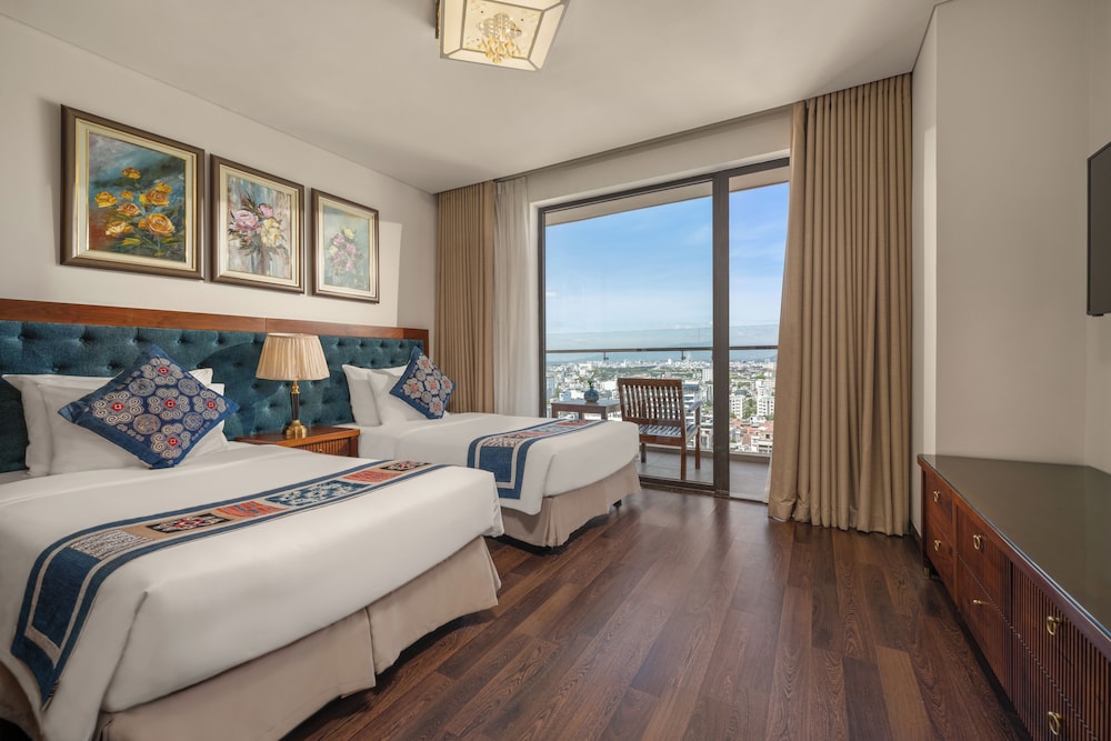 Balcona Hotel Da Nang 31/72