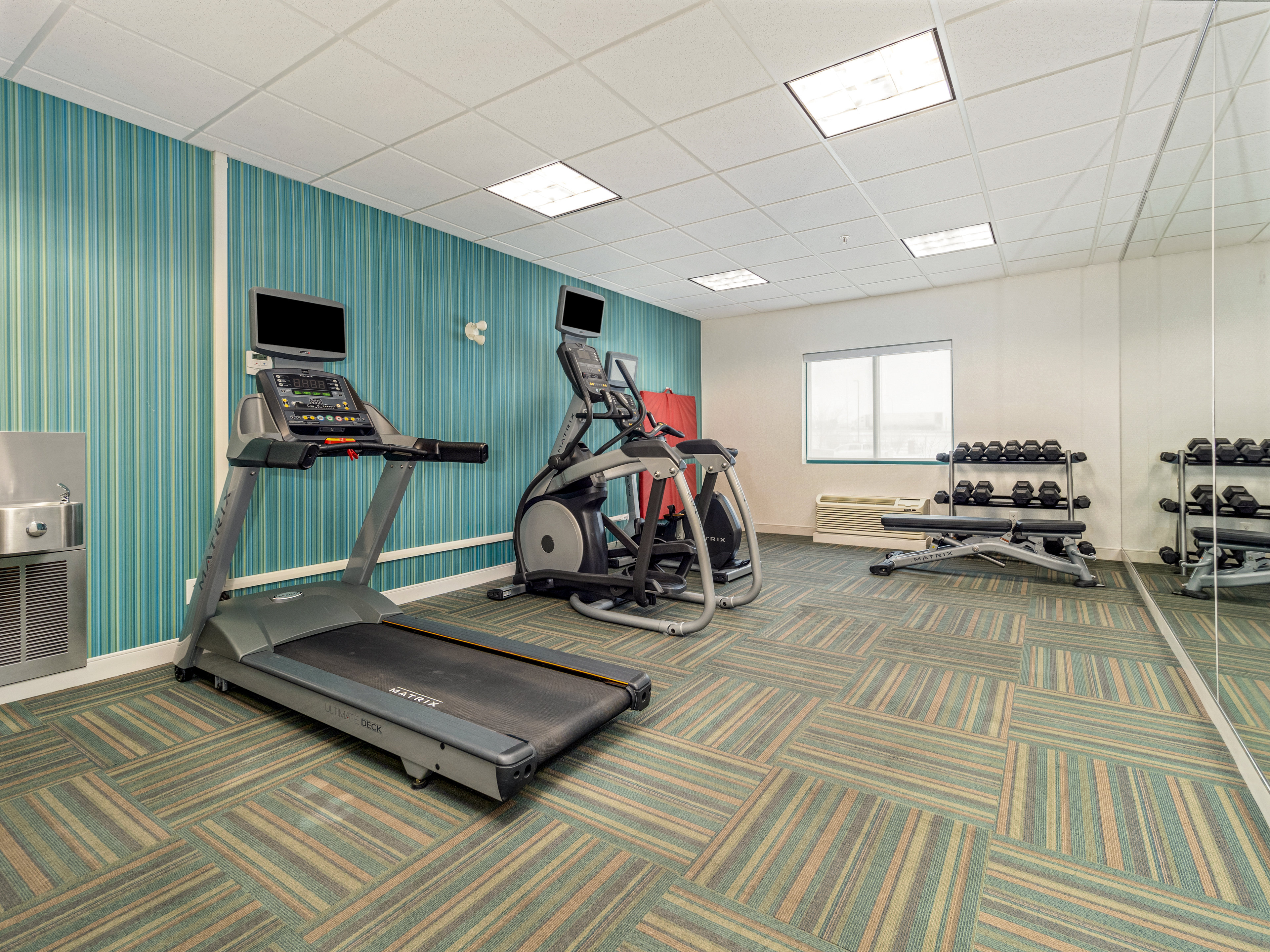 Holiday Inn Express Hotel Suites Medicine Hat Transcanada Hwy 40/75