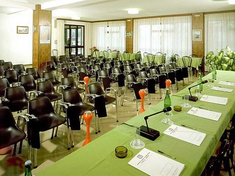 Hotel Lungomare Cervia 32/36