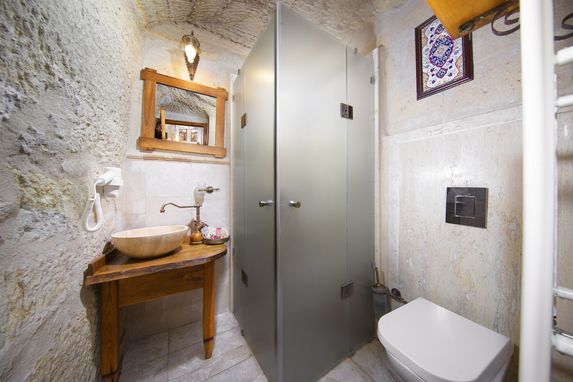 Stone, Twin Beds، Terra Cave Hotel 6/6