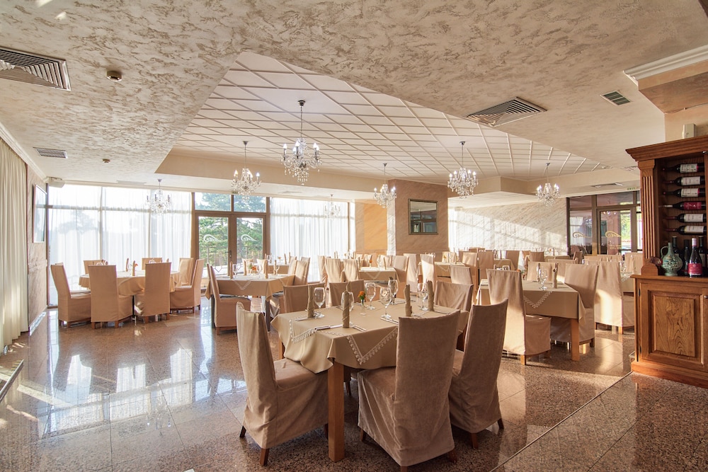 Pak Hotel Arbanassi 9/16