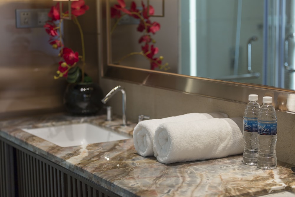 Jing Shang Hotel 49/50