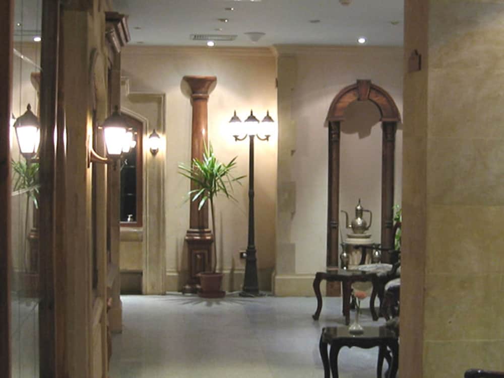 New Phillip Hotel Luxor 6/39