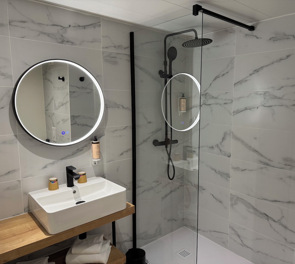 Mercure Paris Sud Les Ulis Courtaboeuf 67/68