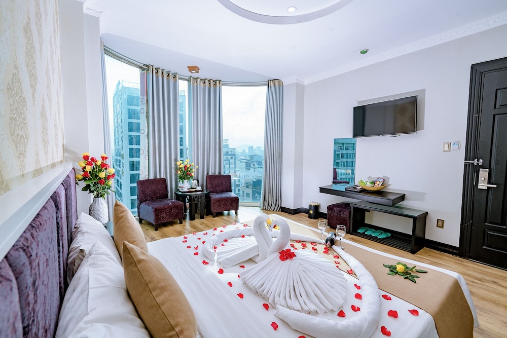Adina Hotel 24/50