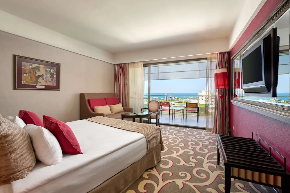 Cornelia Diamond Golf Resort and Spa 18/91