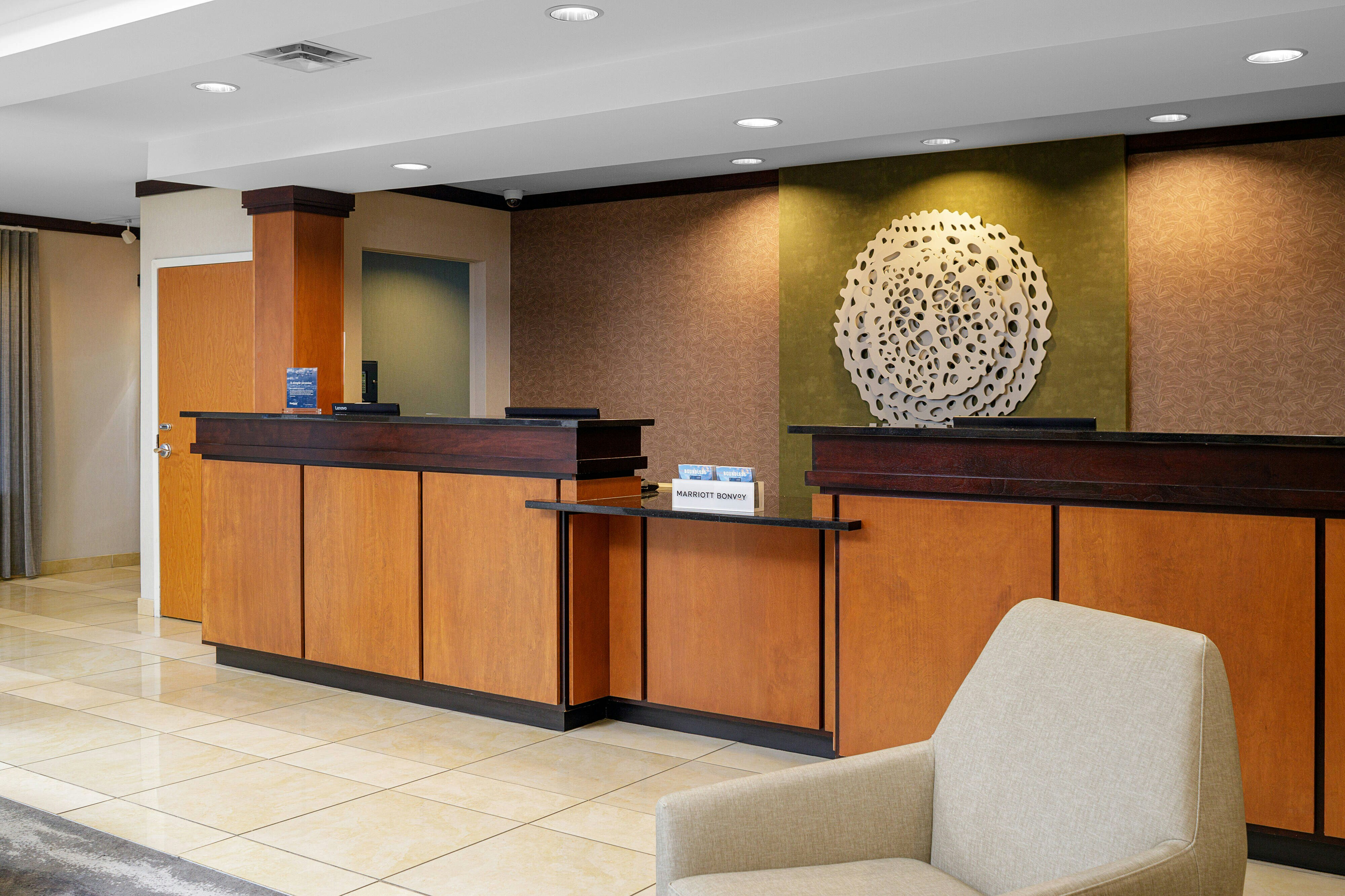 Fairfield Inn And Suites Paducah 1/9
