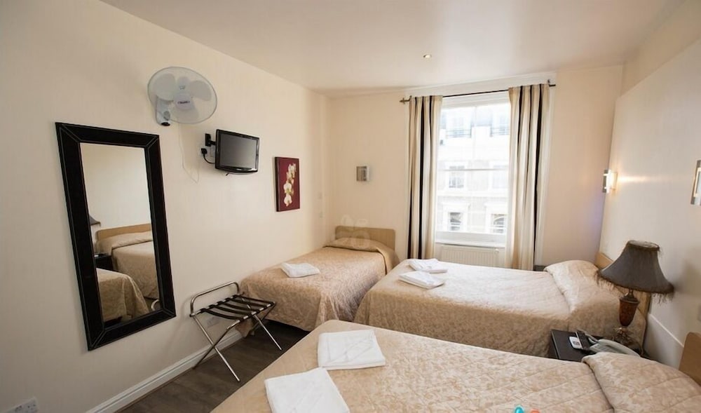 Notting Hill Gate Hotel 12/38