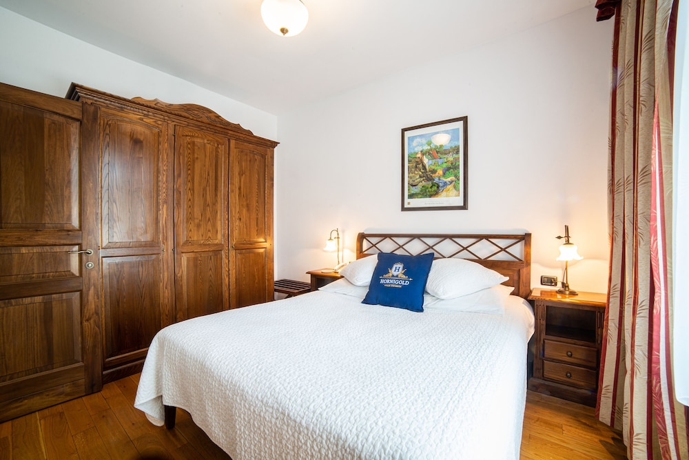 Euroresidence 24/77