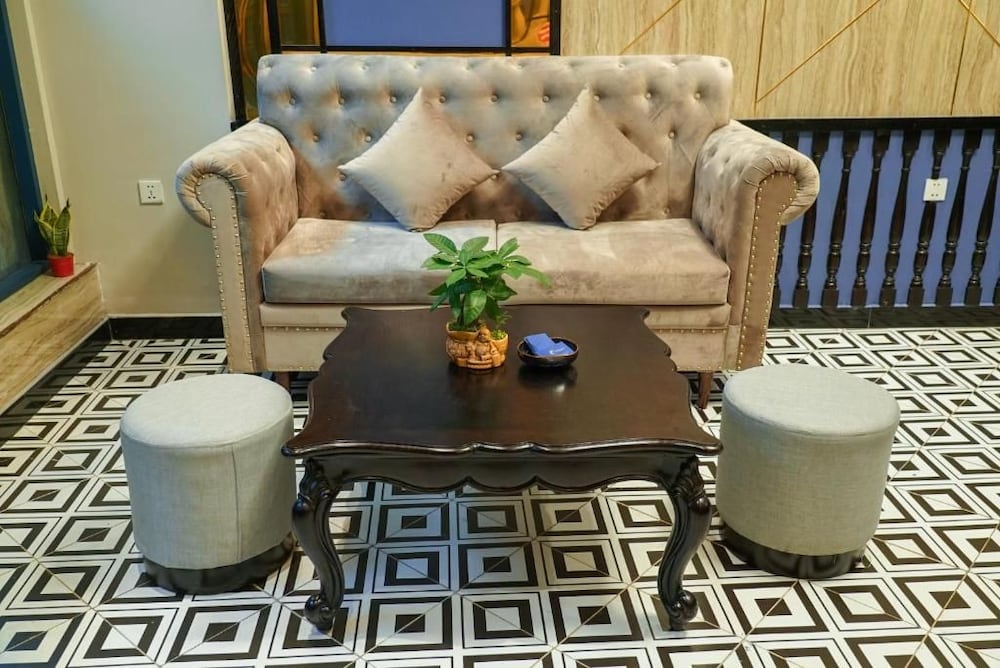 Hanoi La Castela Hotel 34/45