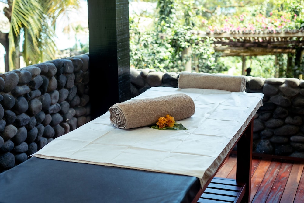 Waya Island Resort 31/57