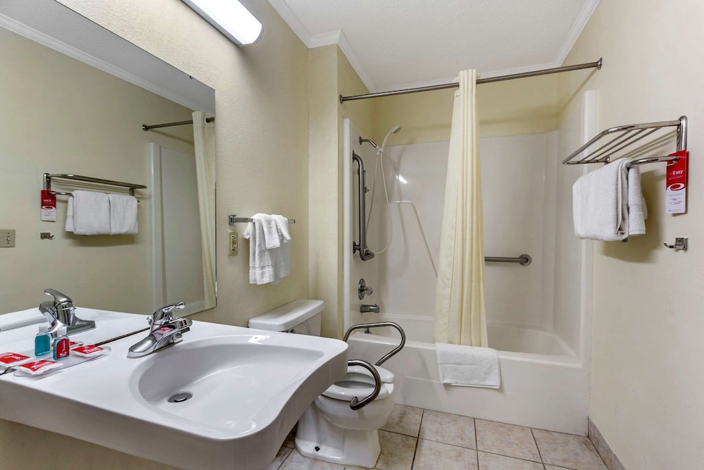 Econo Lodge St. George 18/41